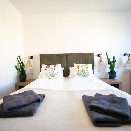 Cztery Pory Roku Apartment Wiele Ngoại thất bức ảnh