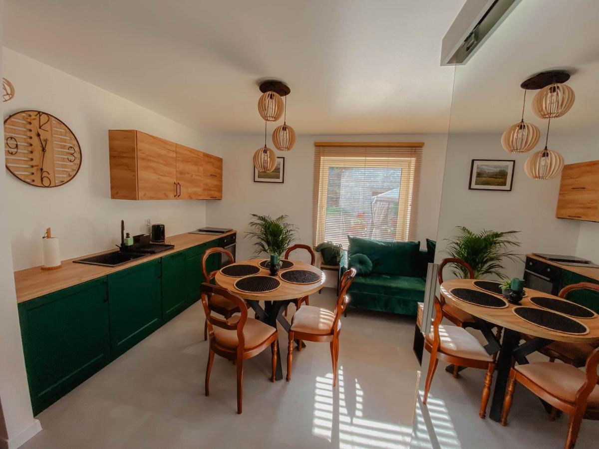 Cztery Pory Roku Apartment Wiele Ngoại thất bức ảnh