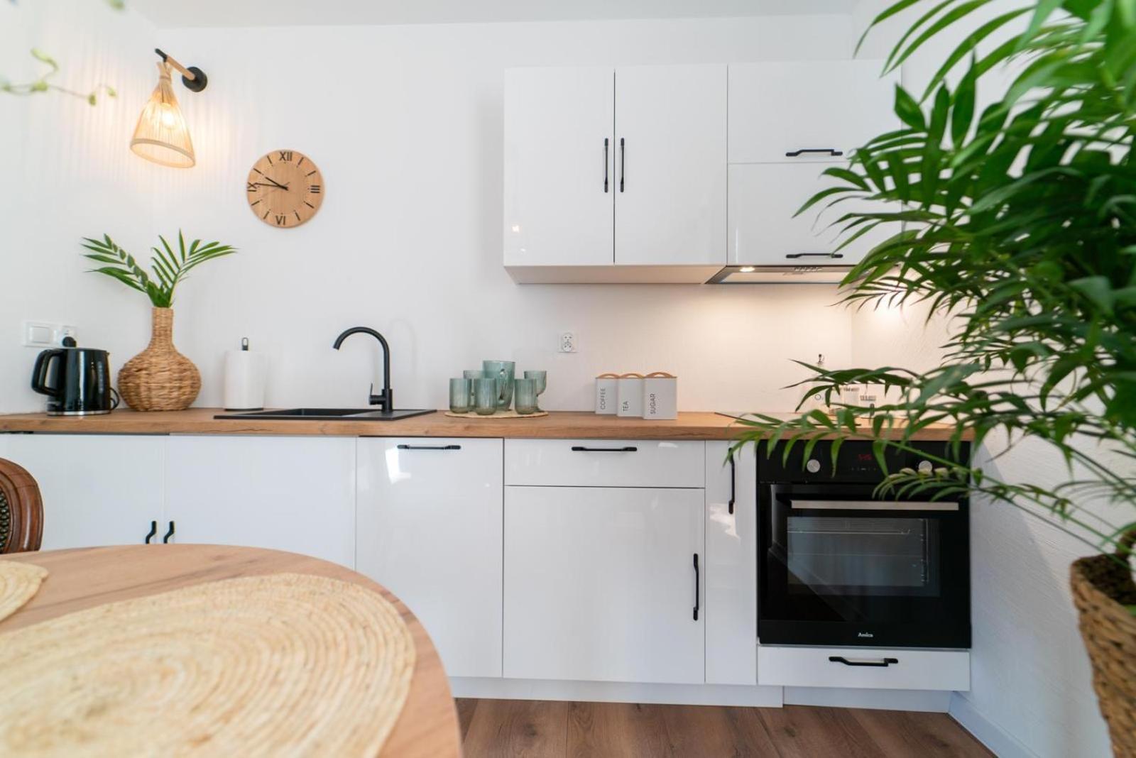 Cztery Pory Roku Apartment Wiele Ngoại thất bức ảnh
