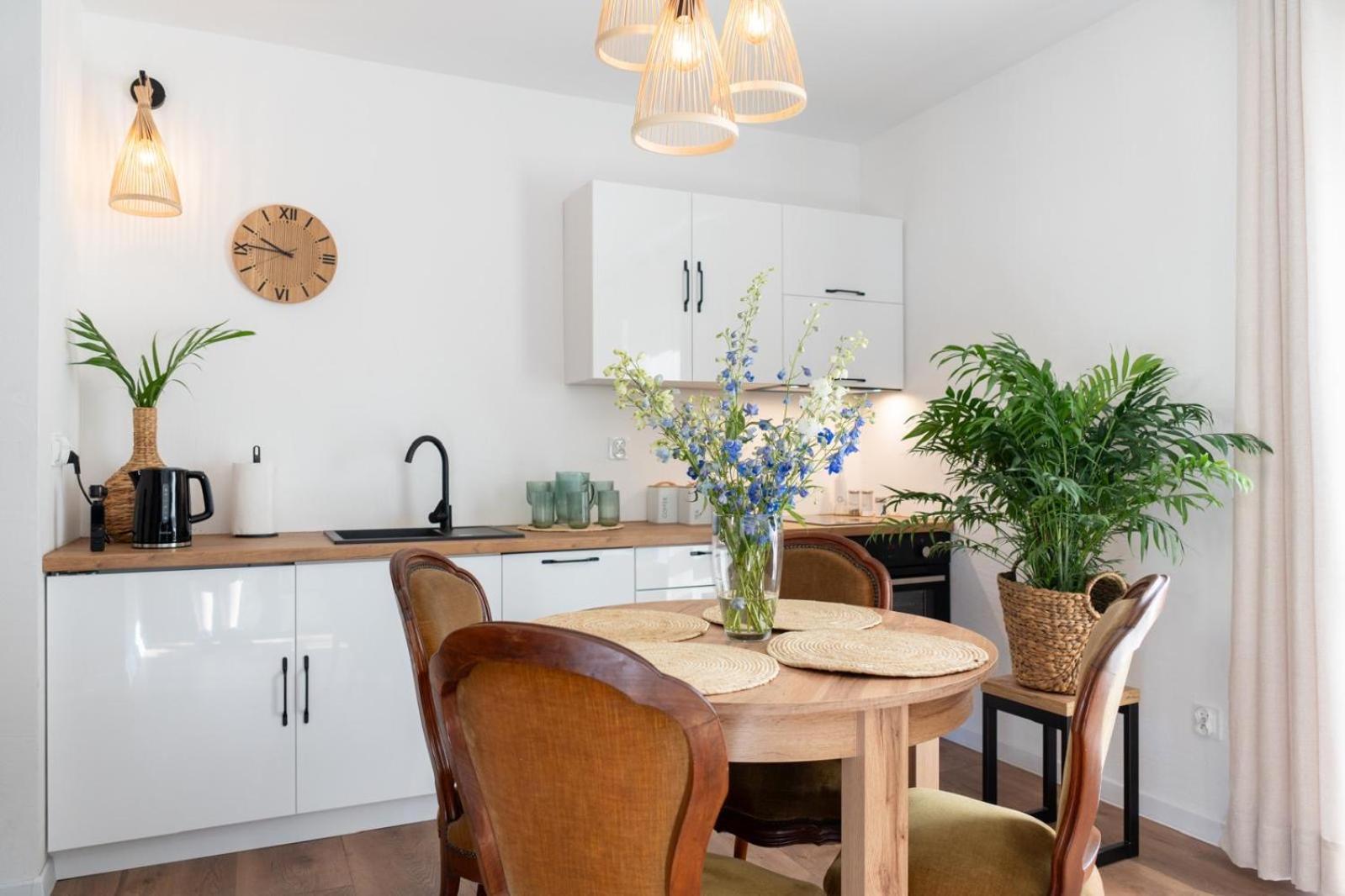 Cztery Pory Roku Apartment Wiele Ngoại thất bức ảnh